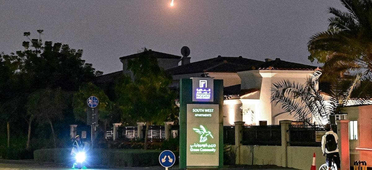 Fogo deixa quatro pessoas ficam feridas no Aeroporto Internacional de Dubai