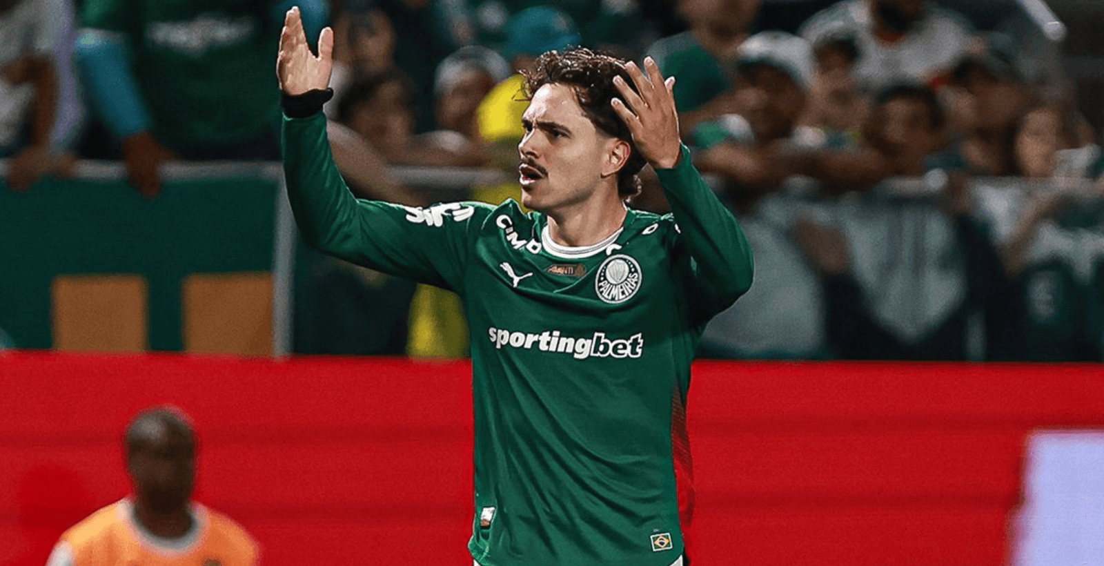 Com polêmicas, Palmeiras vence o São Paulo e vai à final do Paulistão