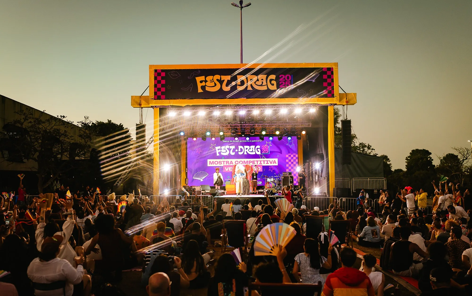 Fest Drag 2026 leva shows, performances e programação gratuita ao CCBB Brasília