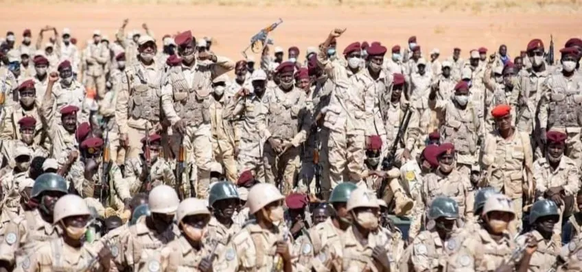 Jornalistas sudaneses arriscam vida para cobrir guerra na região