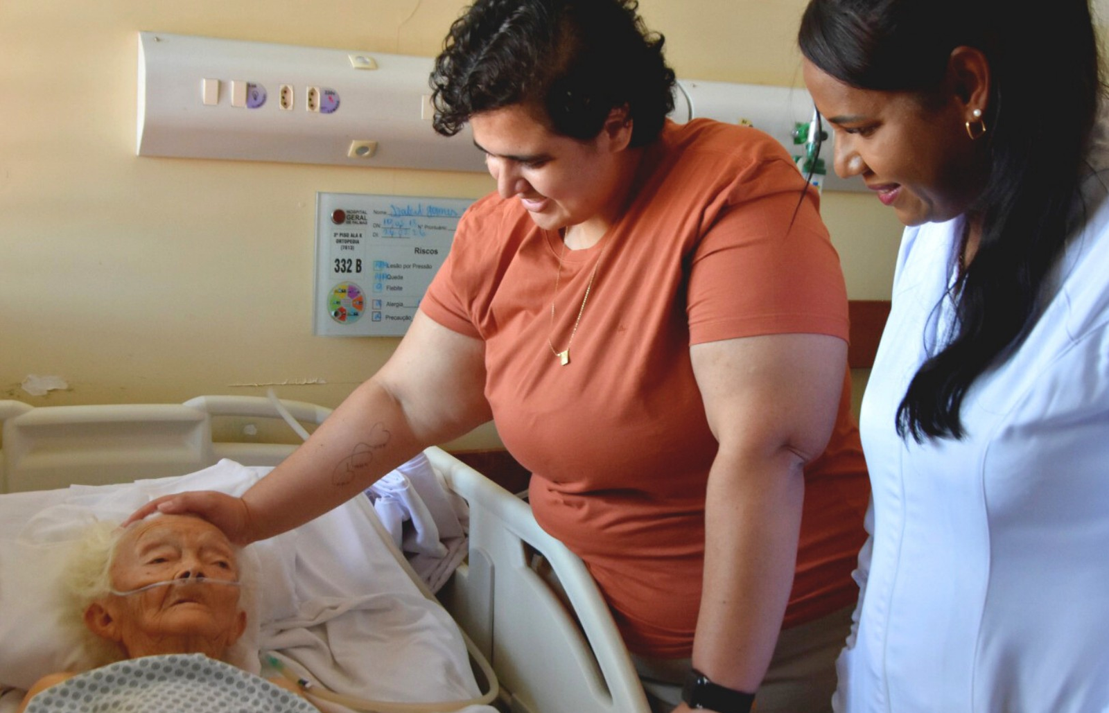 Aos 112 anos, idosa passa por cirurgia de fêmur no TO; entenda | G1