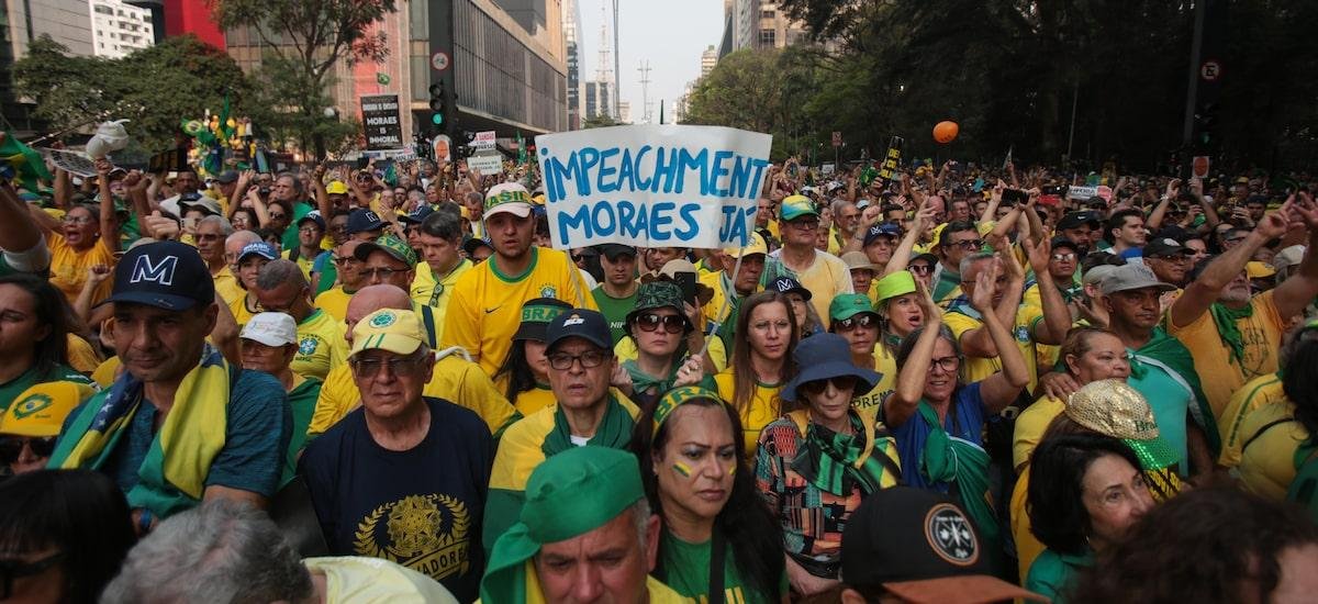 Direita retoma atos de rua com foco em grudar Lula e STF ao Master e teste para Flávio