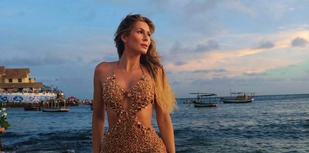 Após exposição de medida protetiva, Lívia Andrade fala: 'Vida não espera'