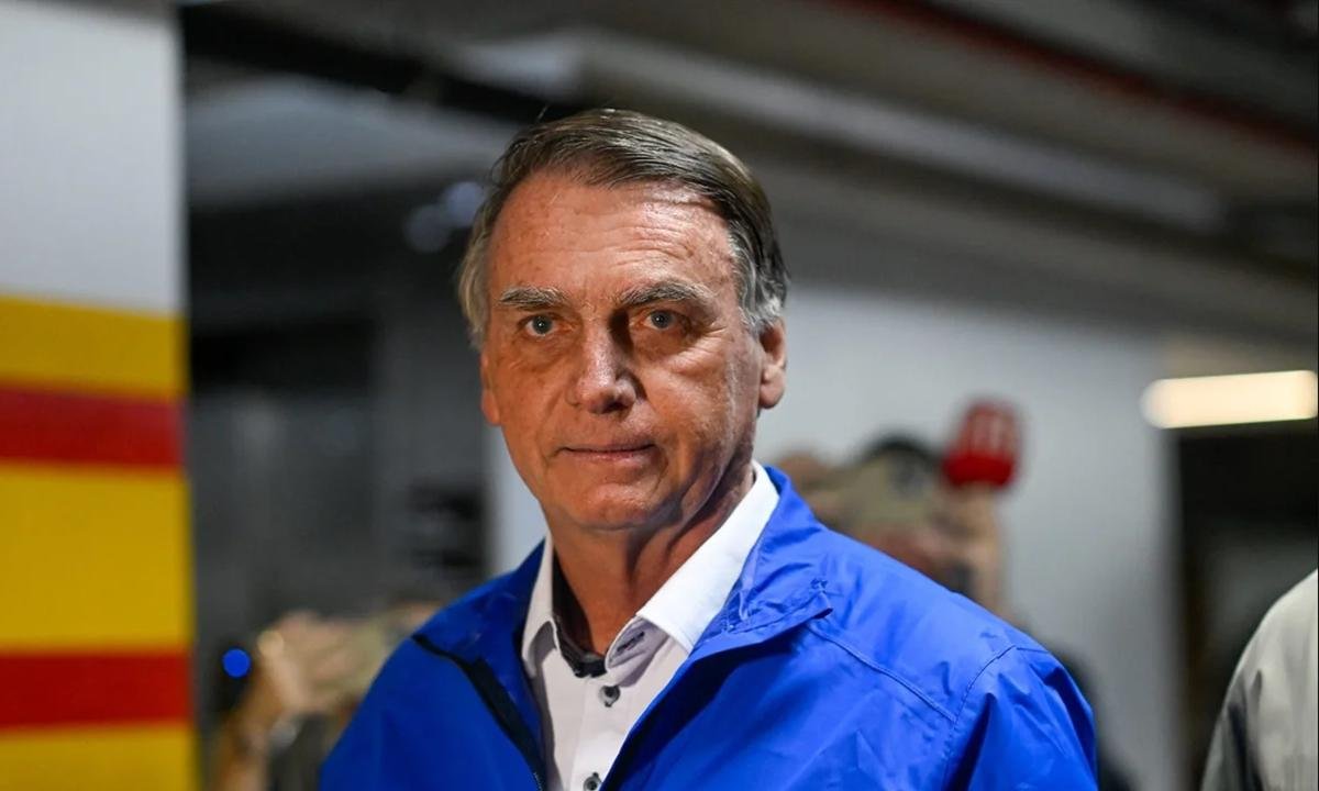 Bolsonaro e mais 4: STM decide pela 1ª vez se expulsa militares de alta patente por golpe