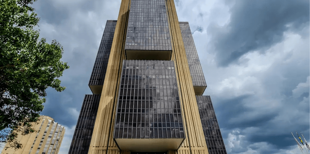 Copom repete que pretende cortar Selic em março, mas não crava magnitude