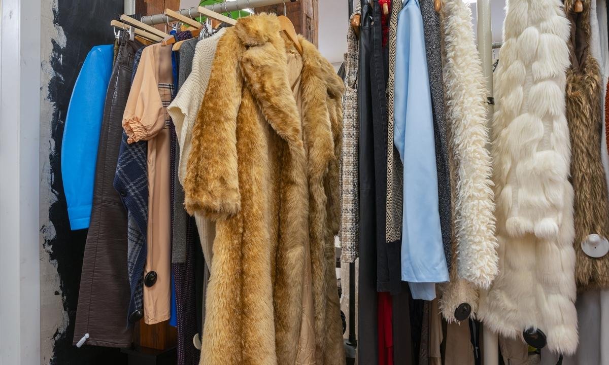 Projeto conecta marcas de luxo e clientes que aderem ao second hand