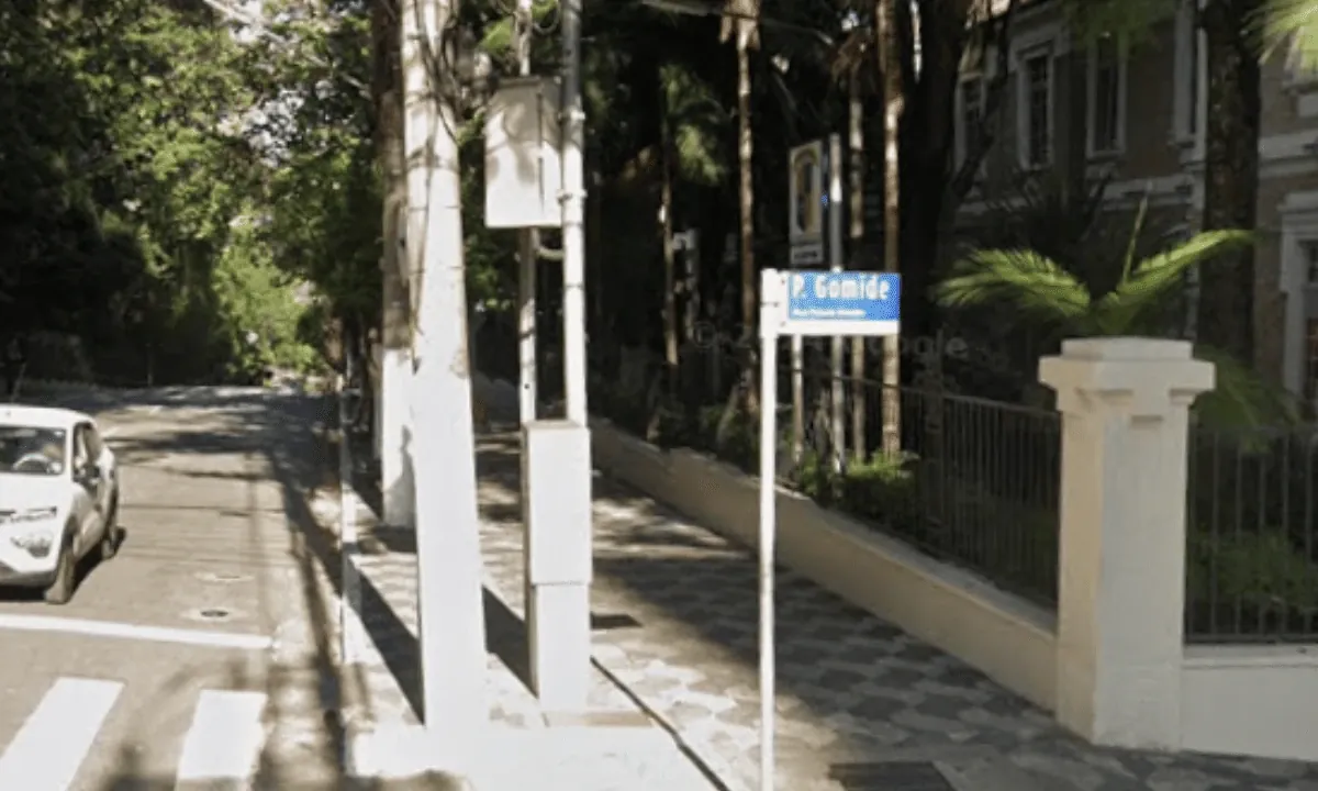 Projeto para trocar nome da Rua Peixoto Gomide avança na Câmara de SP