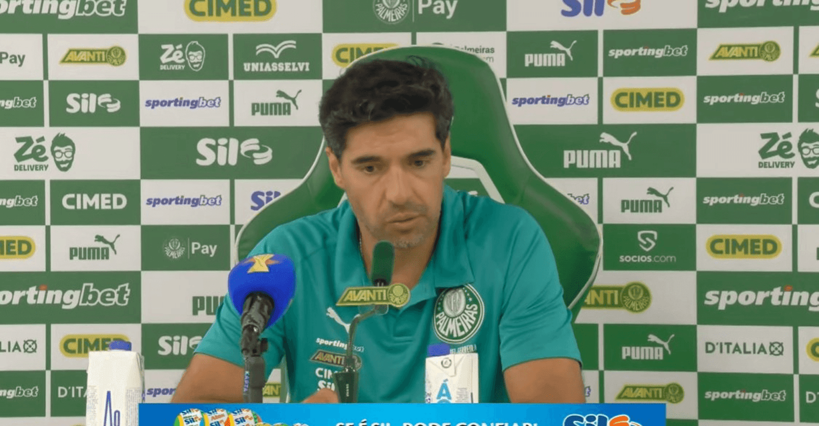 Abel Ferreira analisa Choque-Rei e elogia rival após a classificação