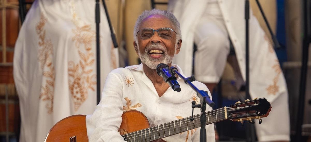 ‘Altas Horas’ de hoje homenageia Gilberto Gil; veja quem vai