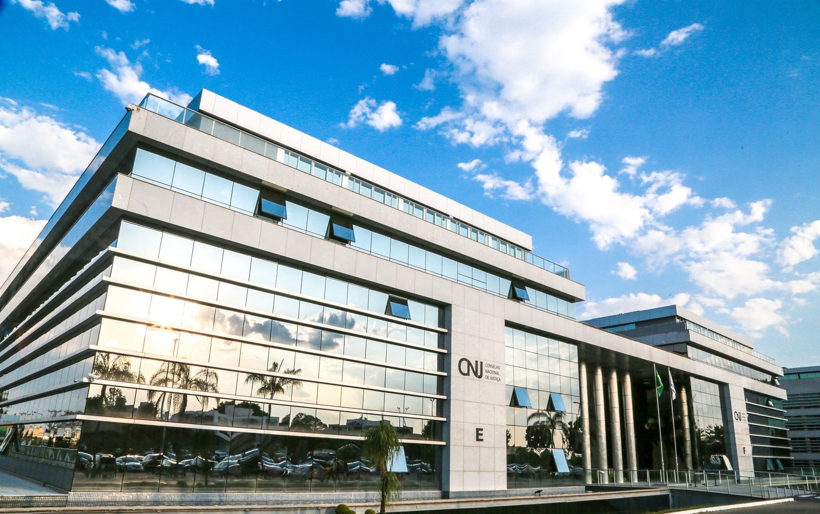 Penduricalhos de magistrados: termos genéricos camuflam salários | G1