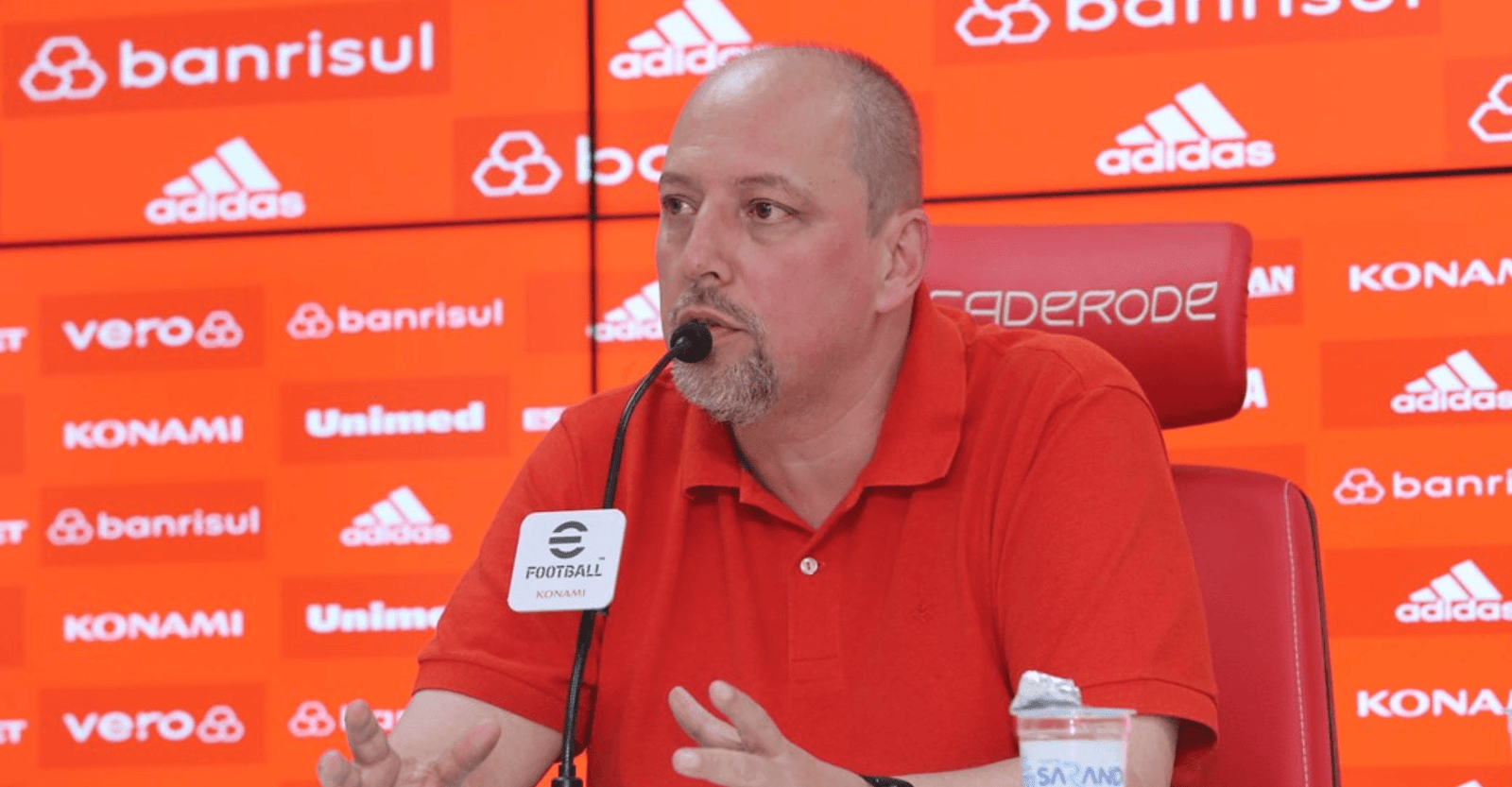 Internacional sofre transfer ban da FIFA