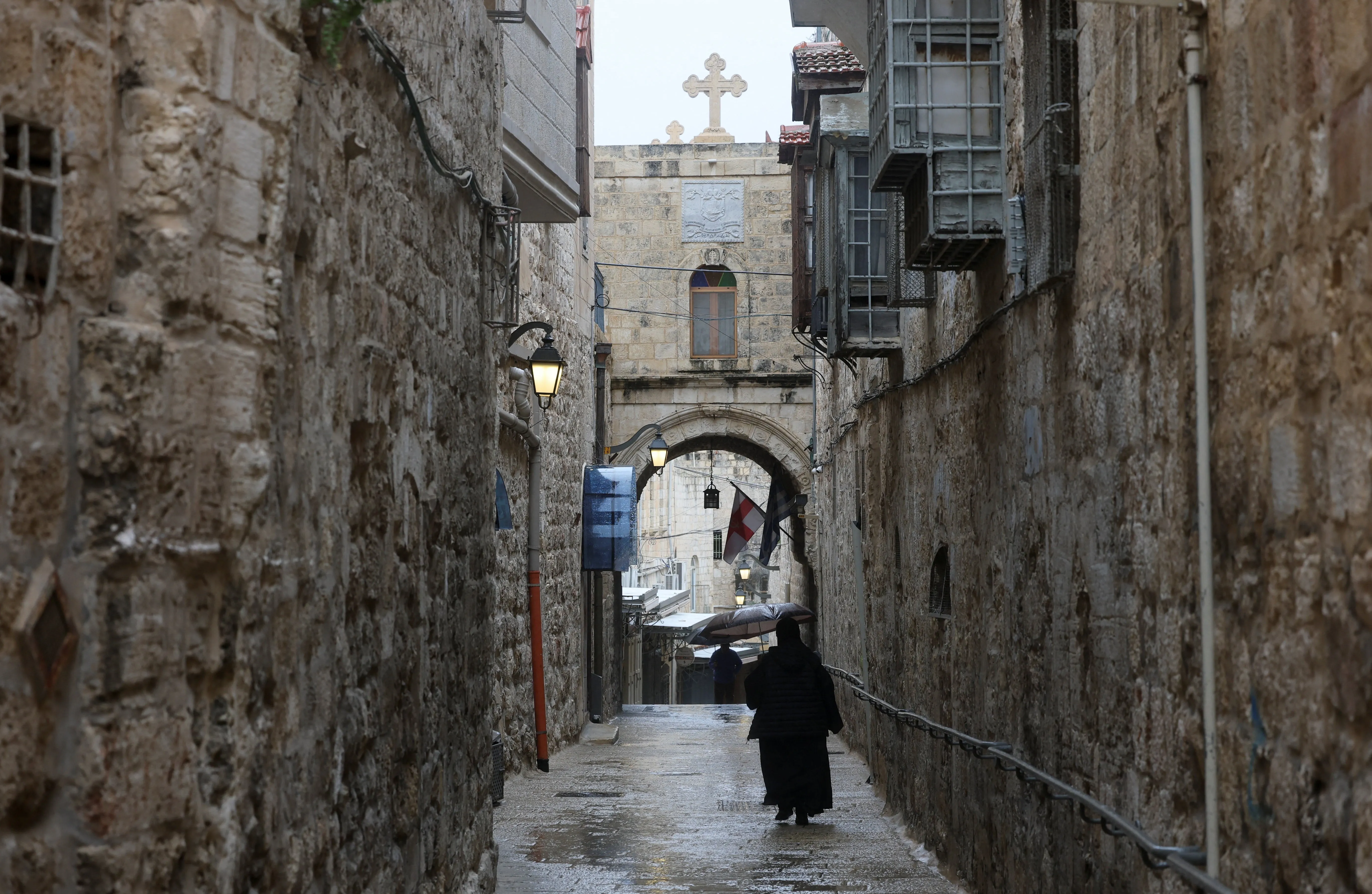 Netanyahu determina que polícia libere cardeal e autorize missa na Igreja do Santo Sepulcro