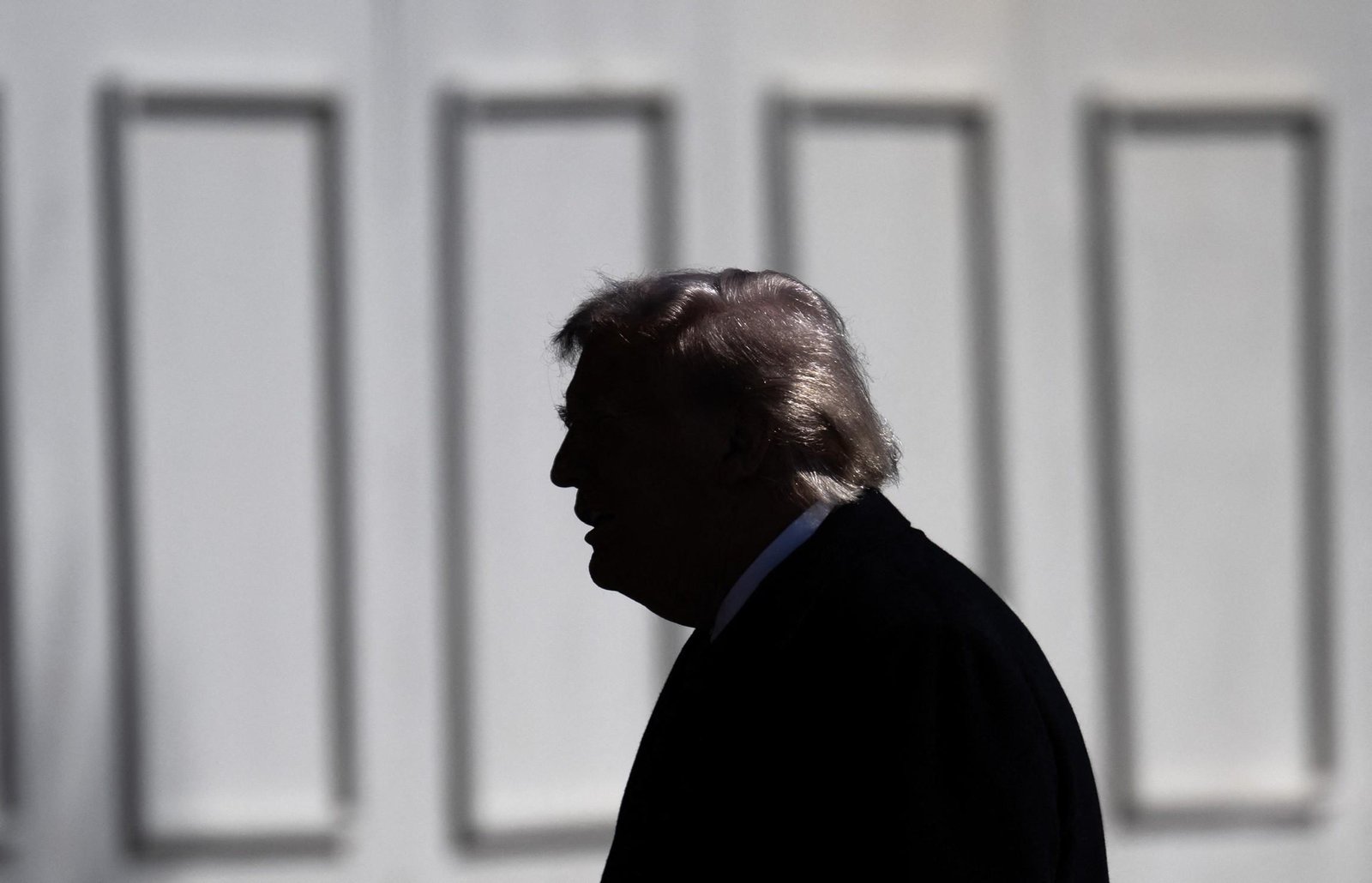 Pressão de Netanyahu, cálculo de risco e golpe de inteligência: Como foi o caminho de Trump até a decisão de atacar o Irã