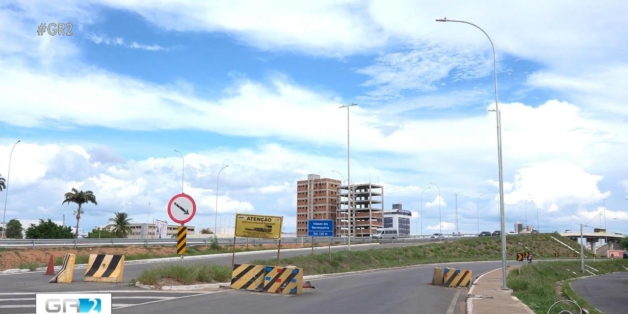 Caminhões com cinco ou mais eixos seguem proibidos de circular na ponte Presidente Dutra | G1