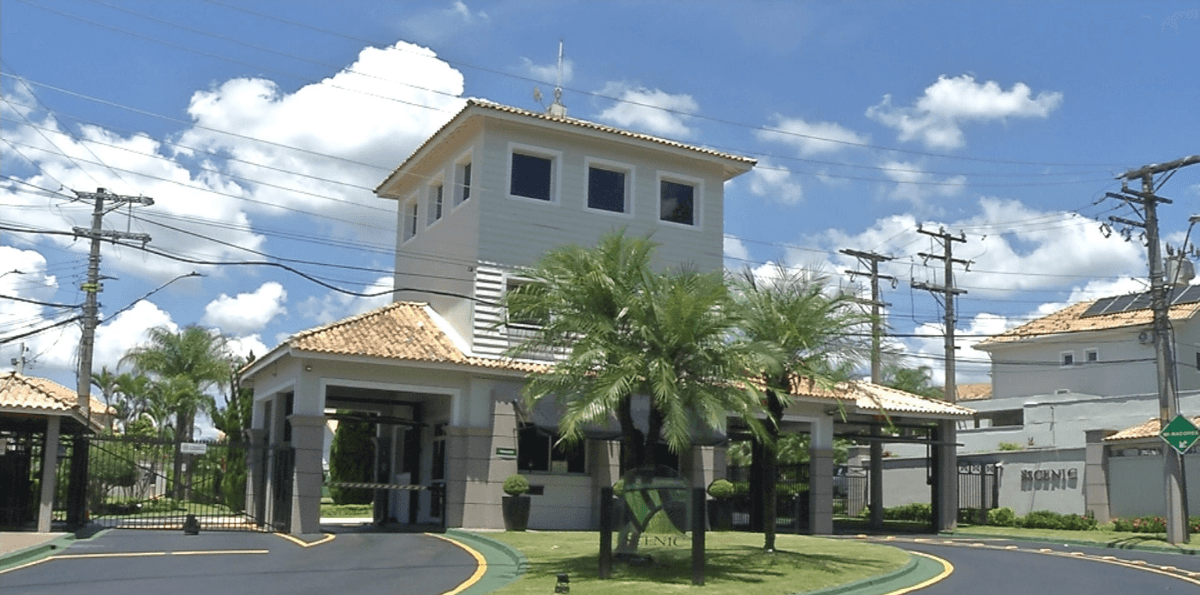 Quadrilha invade condomínio e faz casal de idosos refém na Grande SP