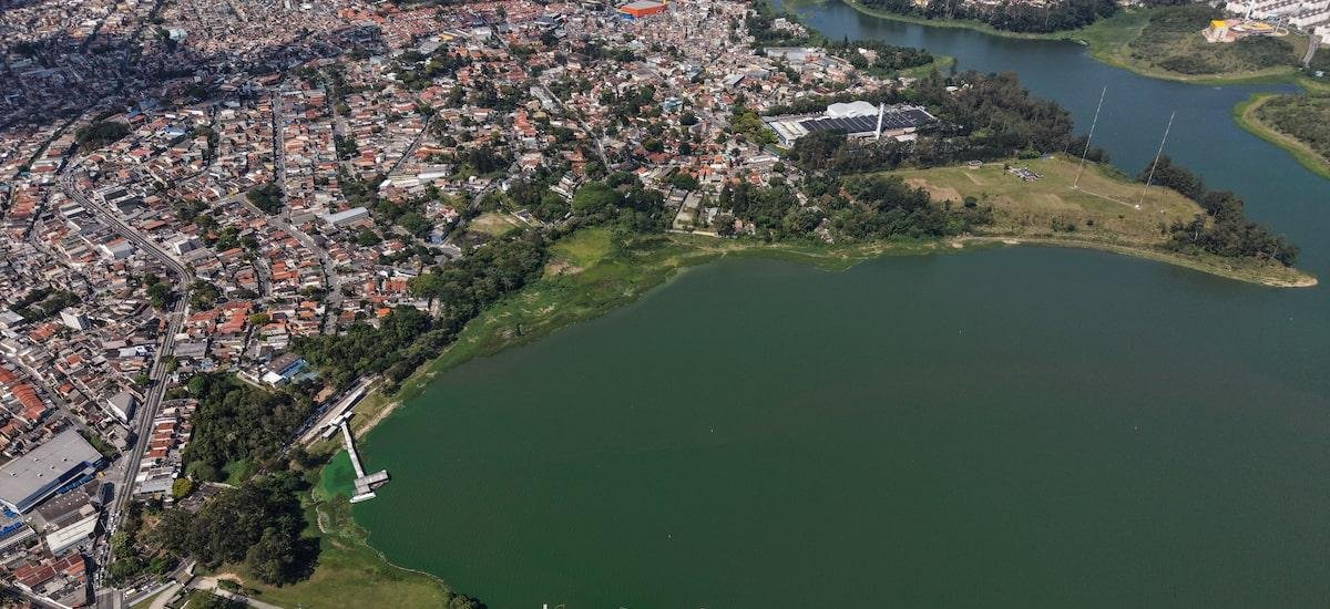 Ossada humana é encontrada em área de mata perto da Represa Billings, na zona sul de SP