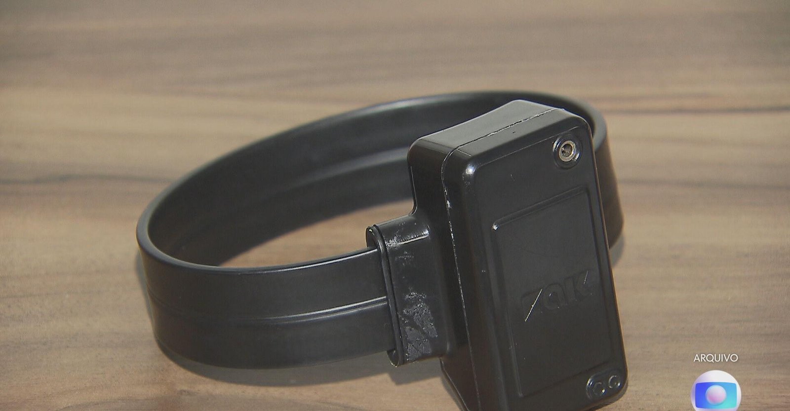 Câmara aprova projeto que exige que polícia peça uso de tornozeleira eletrônica em casos de violência contra a mulher | G1