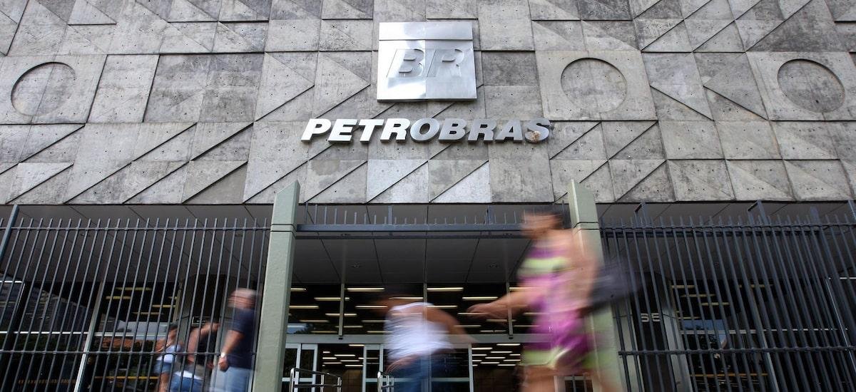 Petrobras reduz preço do querosene de aviação em 0,5% a partir de 1º de fevereiro