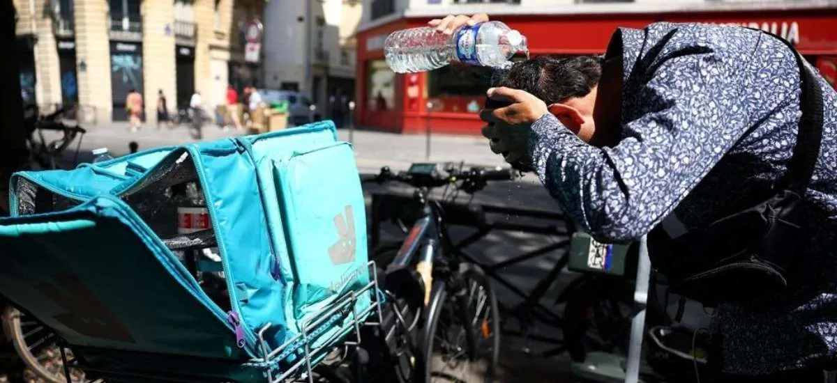 França: empresas de delivery vão suspender entregas em caso de calor extremo