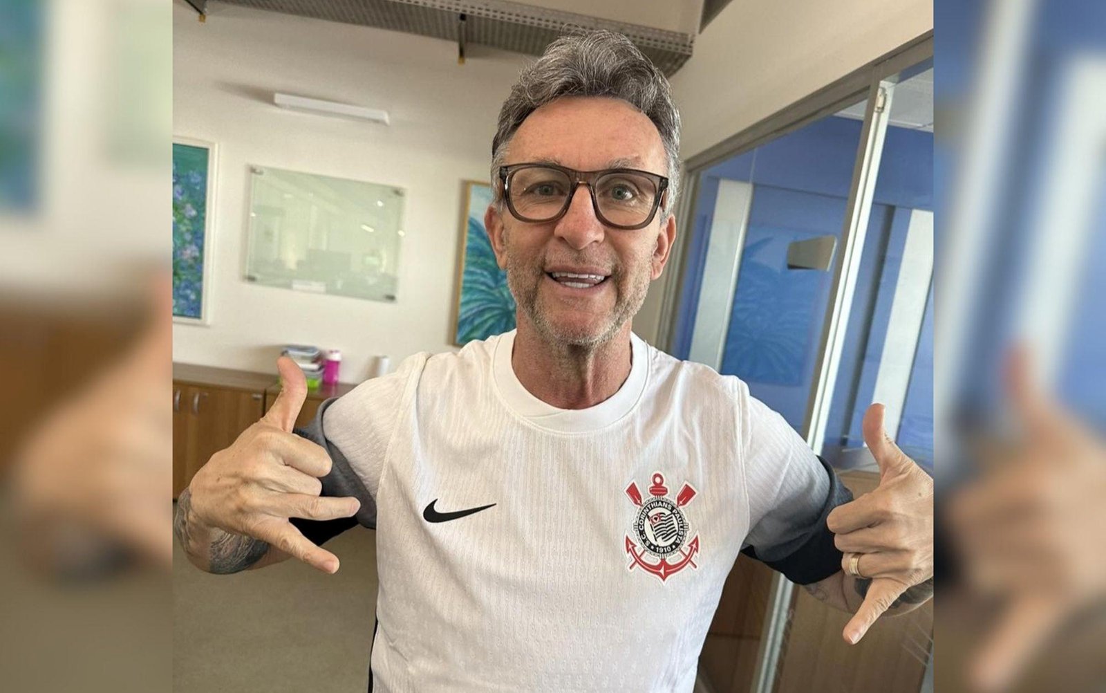 Craque Neto analisa futuro de Depay e se declara: "A gente te ama"