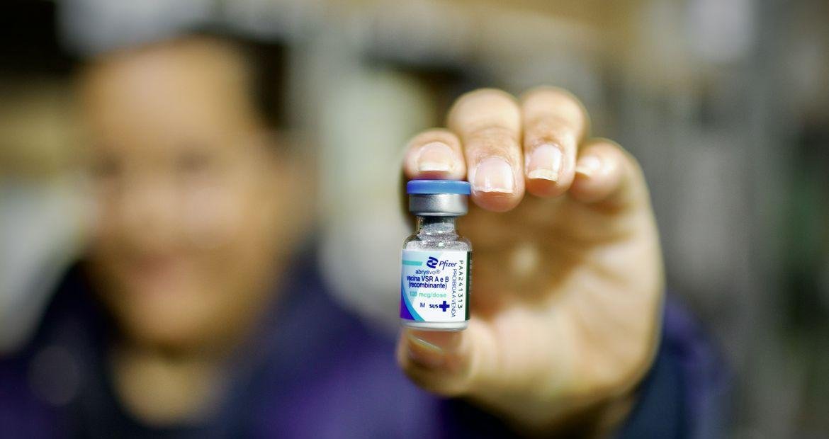 SUS oferece vacina contra bronquiolite para bebês prematuros