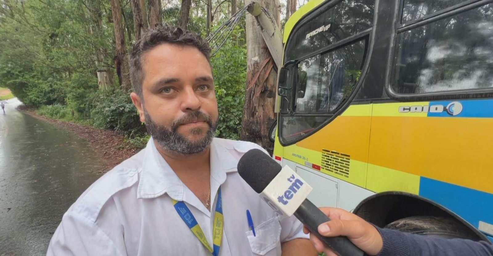 'Queria ver as crianças', diz motorista de ônibus que bateu em poste | G1