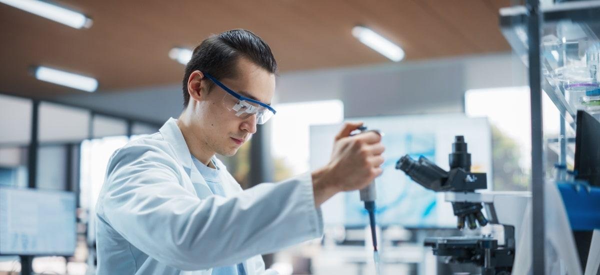 Doenças raras: avanços tecnológicos permitem diagnóstico e novas terapias, mas travam em custo