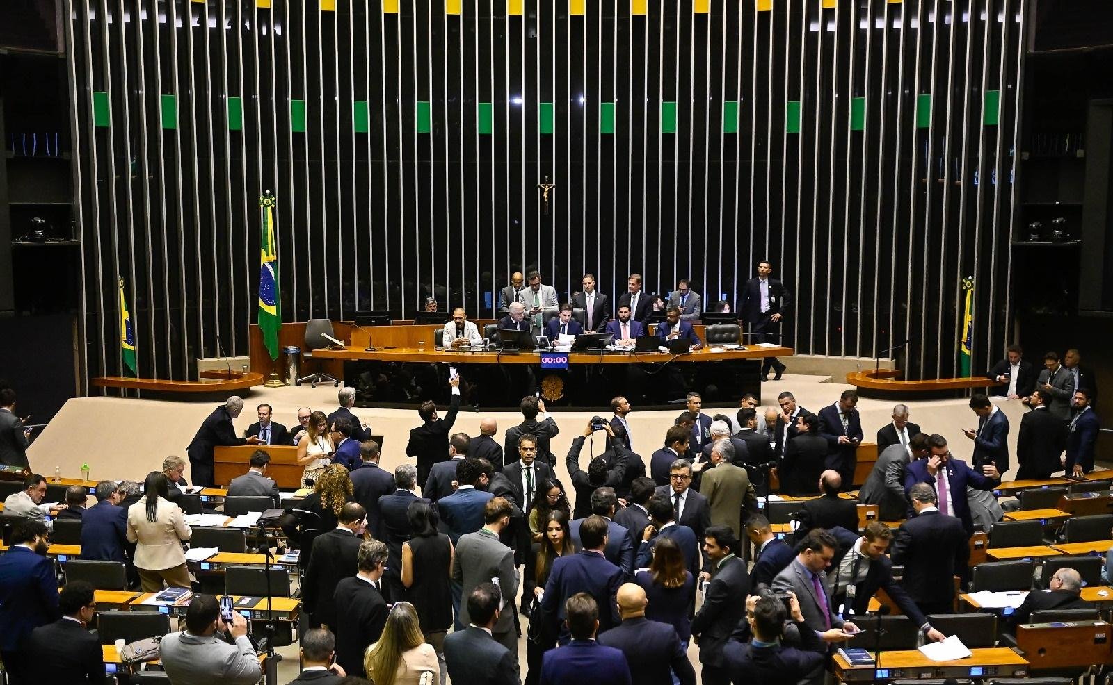 PEC da Segurança entra em semana decisiva na Câmara. Entenda entraves