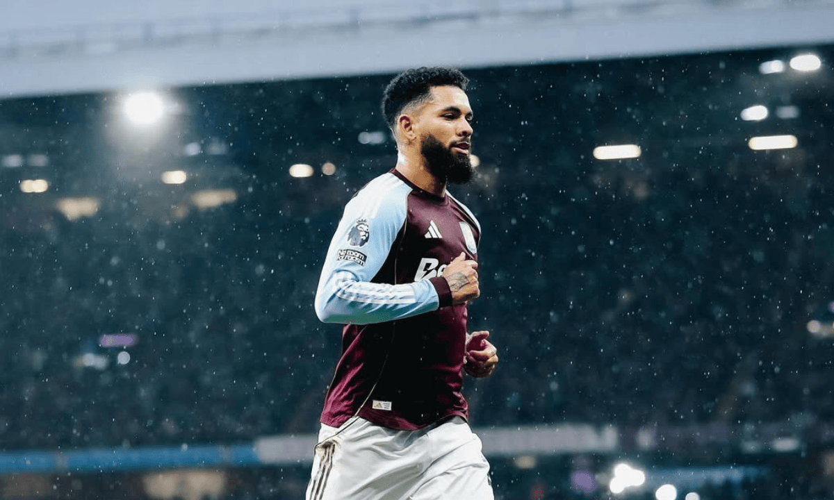 Douglas Luiz fala sobre volta ao Aston Villa: "Mostrei o meu melhor"