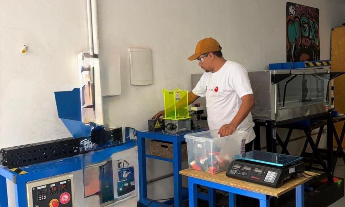 Projeto social abre vaga para curso de reciclagem de tampinhas