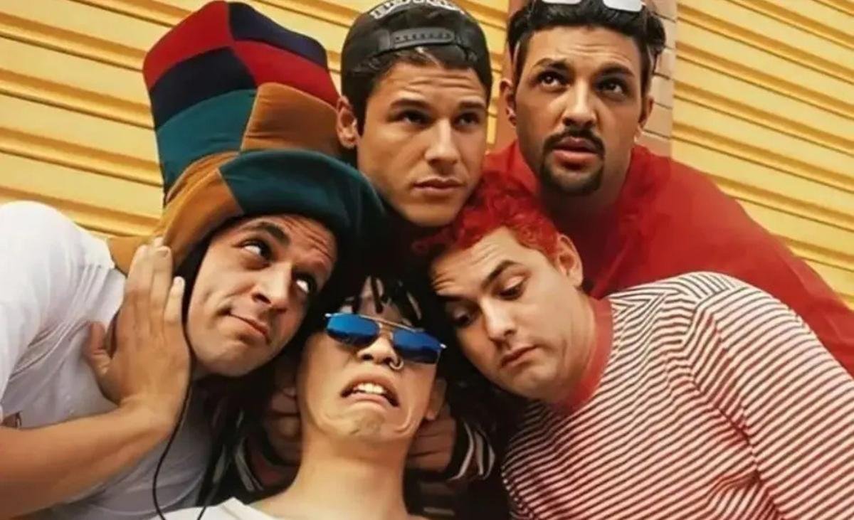 Entenda por que jaqueta dos Mamonas não se desintegrou em 30 anos