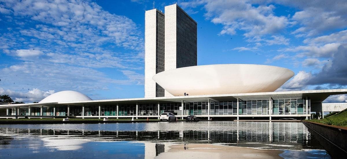 Placar do Estadão: PL é o partido que mais apoia criação de CPI do Master; veja a lista