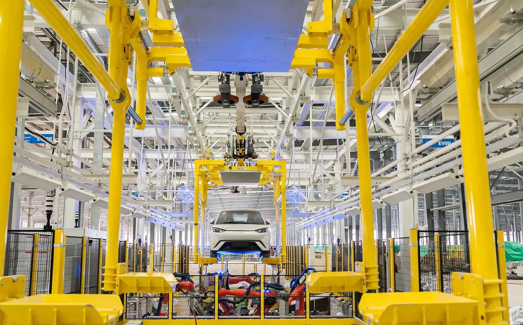 Carro elétrico chinês montado no Brasil volta a ser tributado; alíquota deve chegar a 35% em 2027 | G1