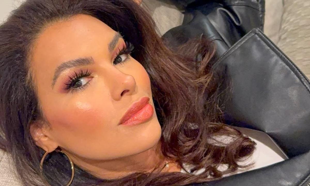 Ariadna Arantes mostra nova voz 50 dias após cirurgia de feminização