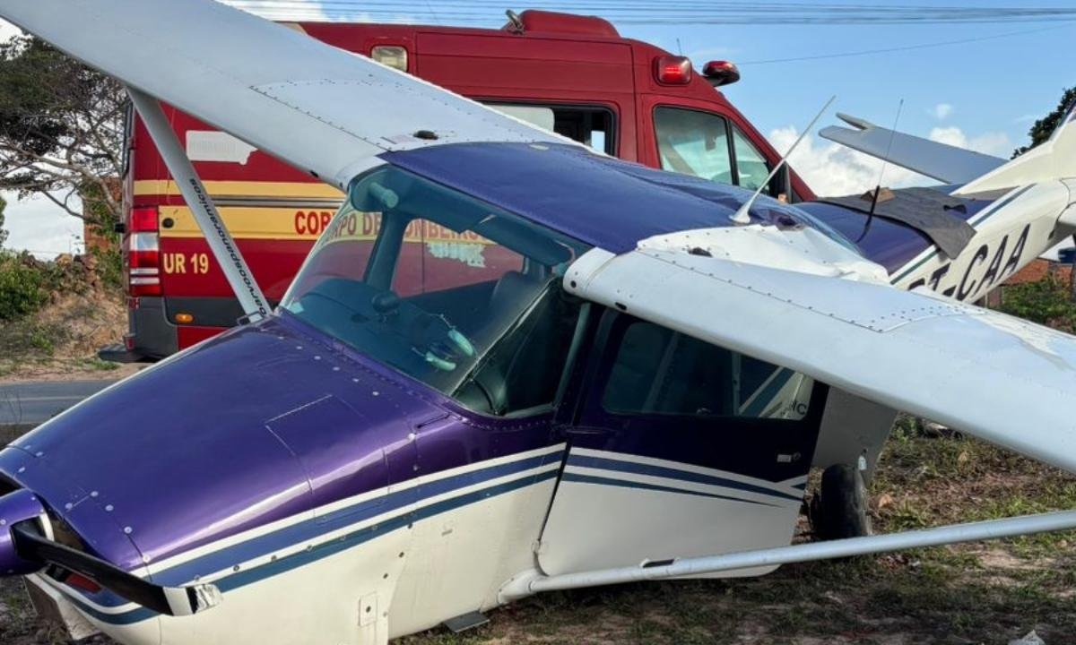 MA: avião de pequeno porte faz pouso de emergência ao lado de rodovia