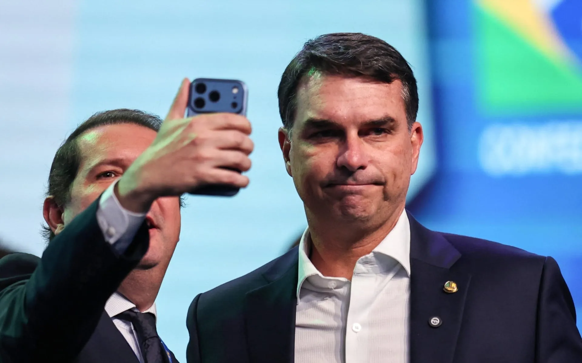 Sem alianças, PL reduz disputa por vice de Flávio Bolsonaro a 2 nomes