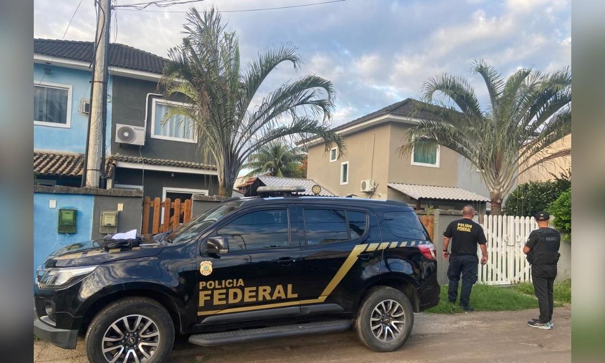 Grupo é preso por travar cartões da Caixa para dar golpes em Brasília