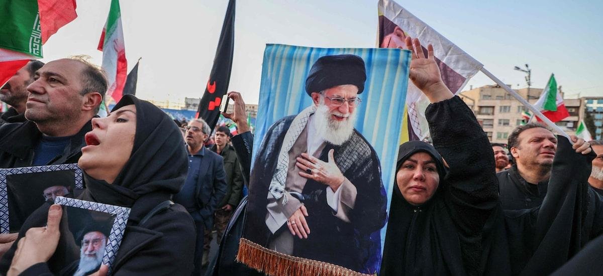 Opinião | Por que é mais difícil e arriscado para Trump repetir no Irã o que fez na Venezuela