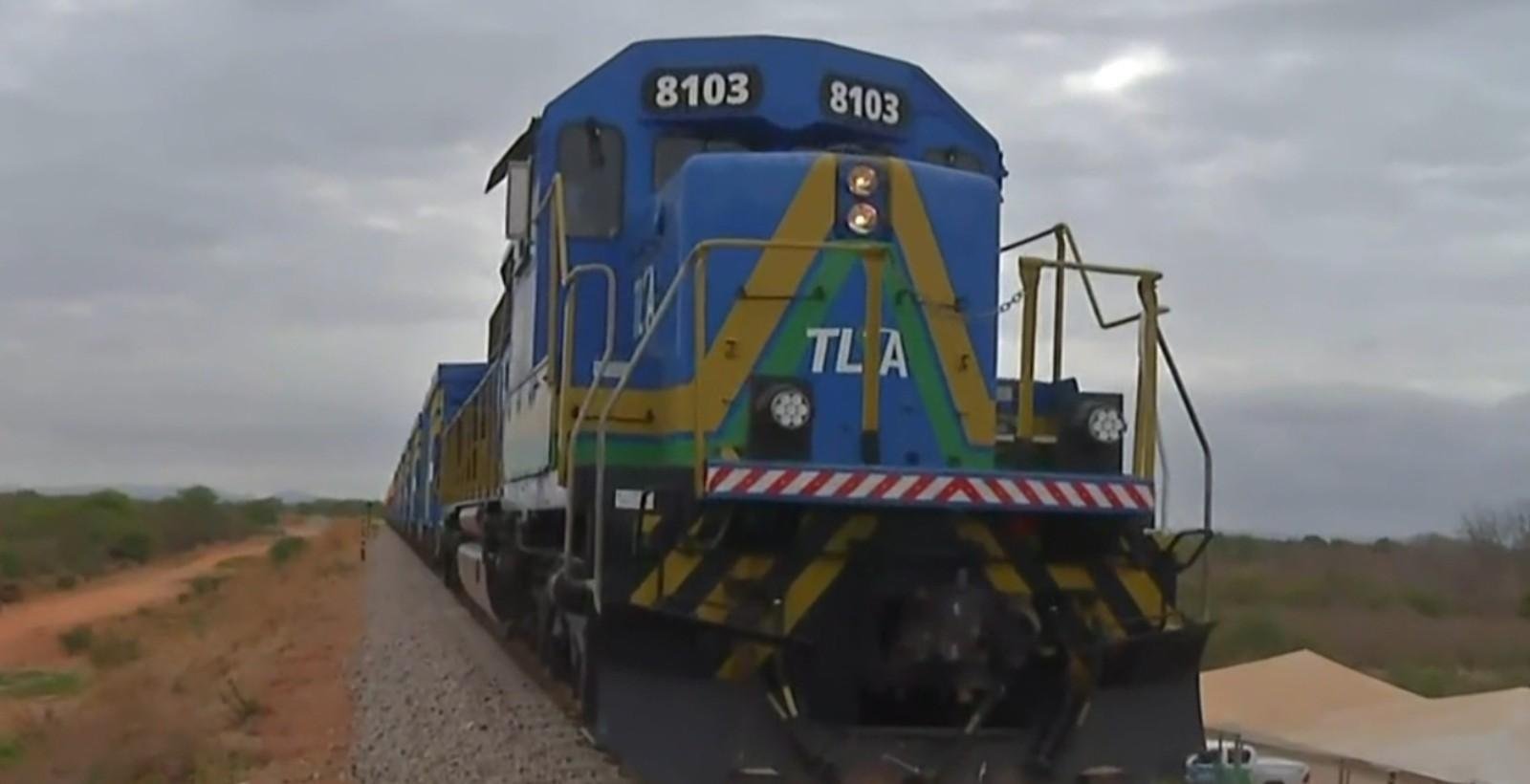 Trabalhador é atropelado por escavadeira em obra da Transnordestina | G1