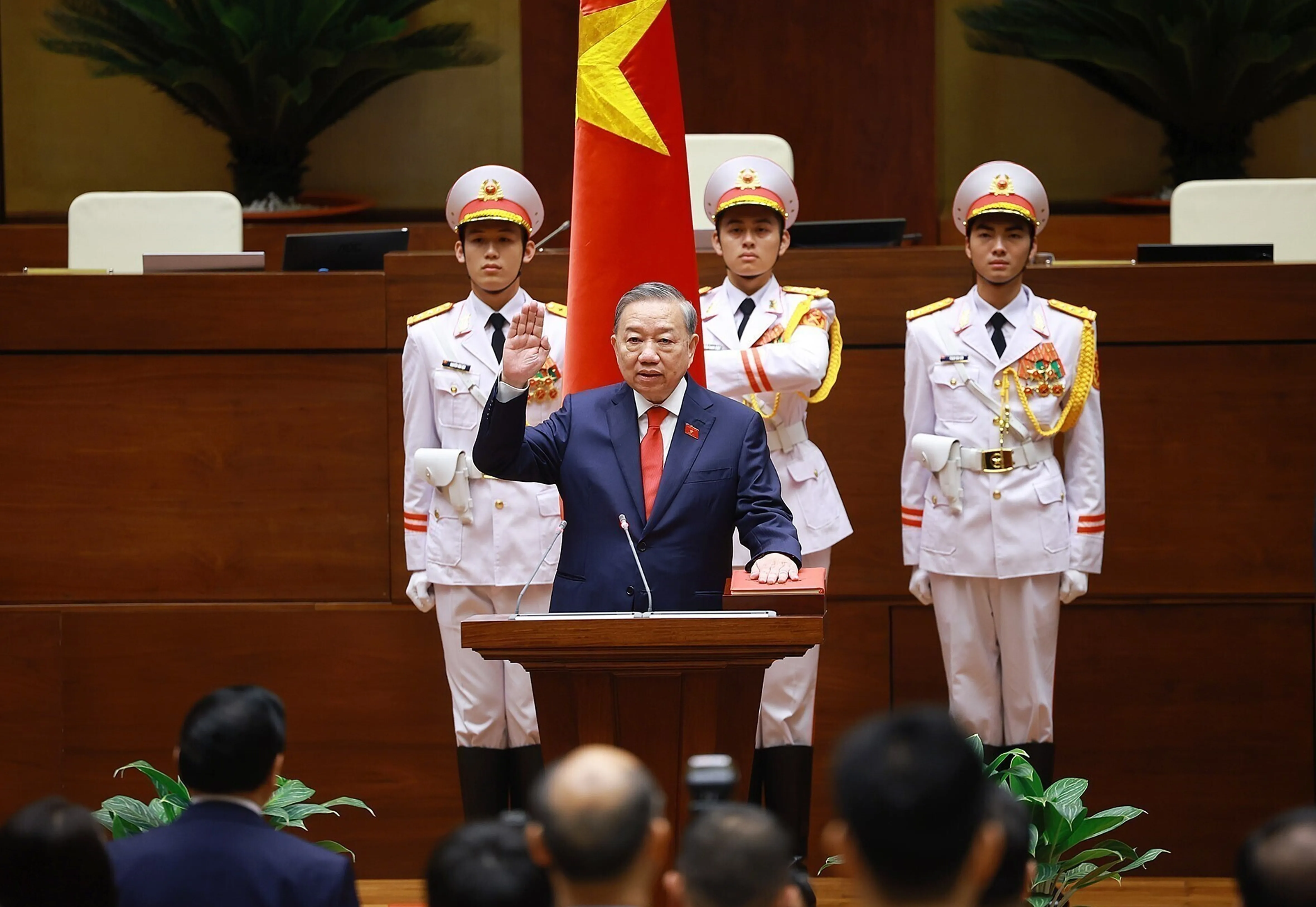 Vietnã elege o chefe do Partido Comunista como presidente