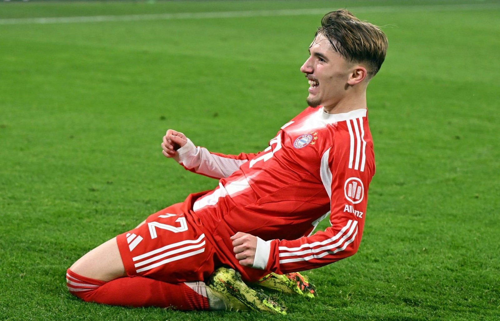 Bayern faz gol contra, mas bate Sporting de virada na Champions