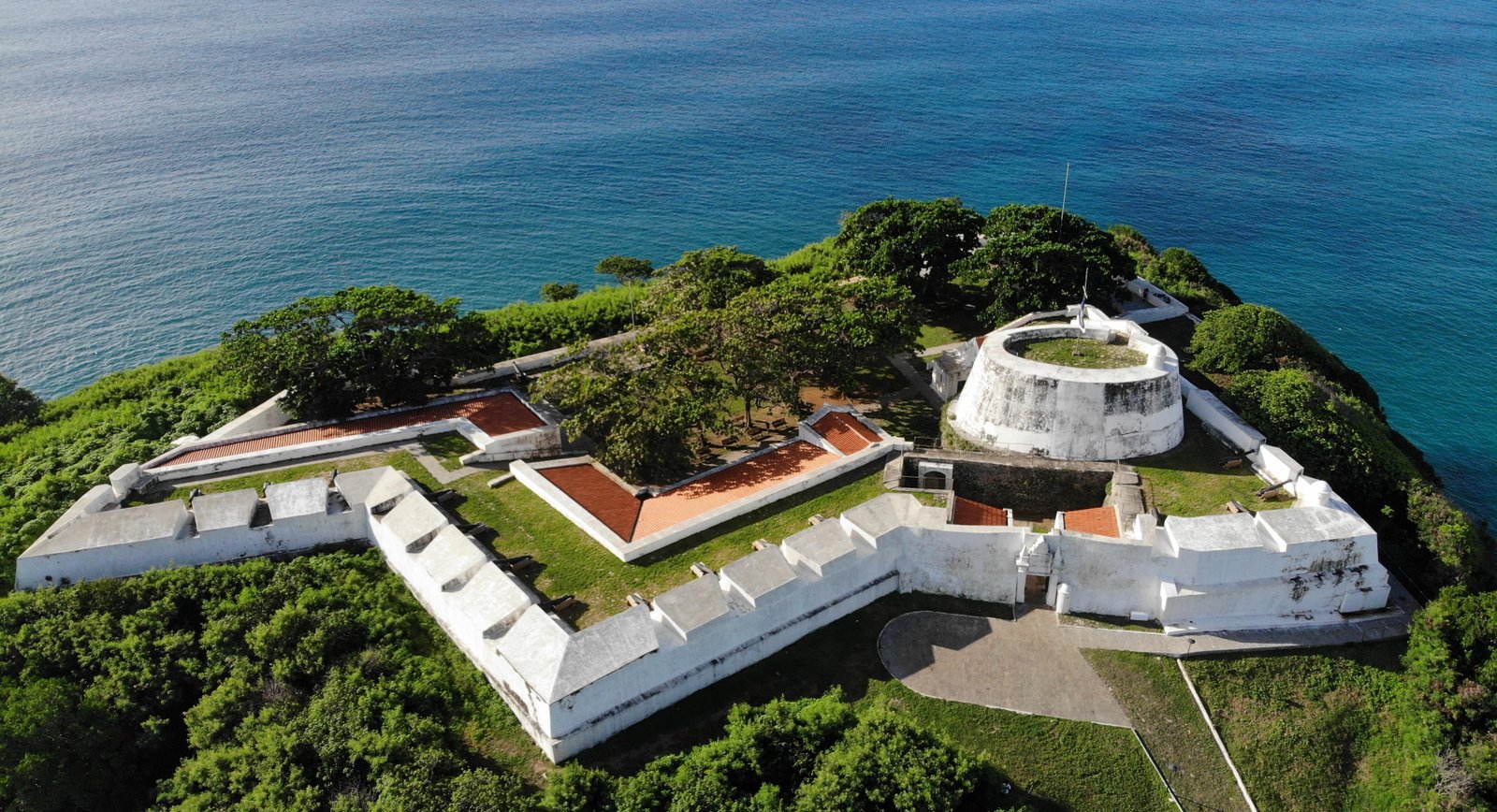 Festival reúne artistas e busca impulsionar turismo em Noronha | G1