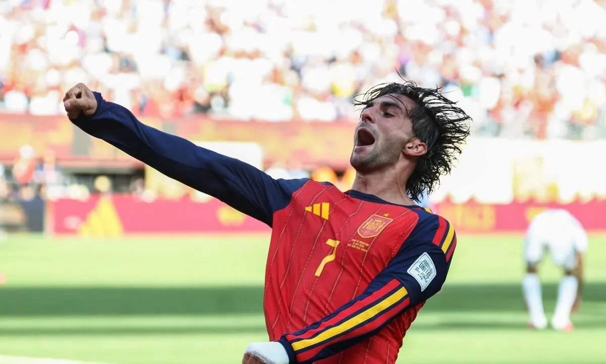 Espanha conquista segunda Copa e iguala França e Uruguai em número de títulos