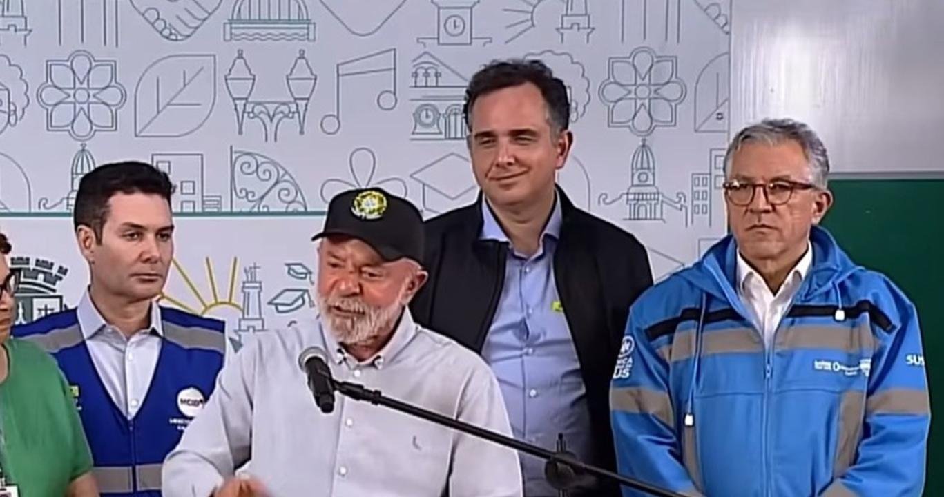 Pacheco vai a MG com Lula em meio a conversas sobre candidatura