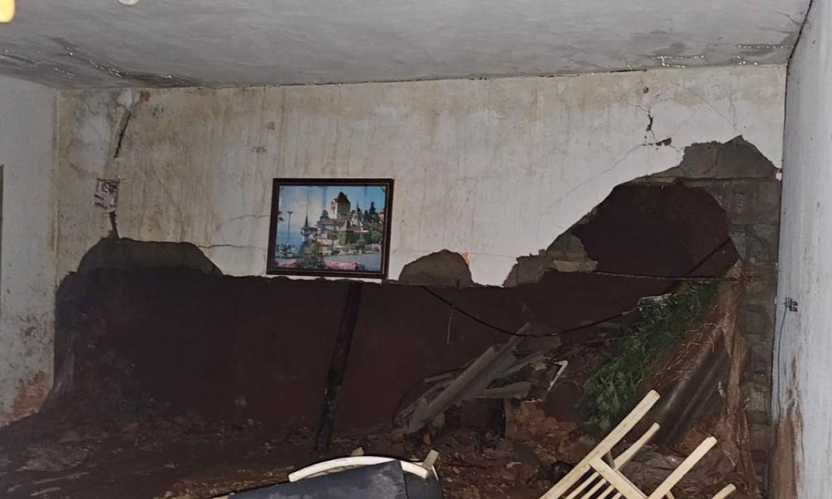 SP: chuva causa desabamento no Pacaembu, enchentes e deslizamentos