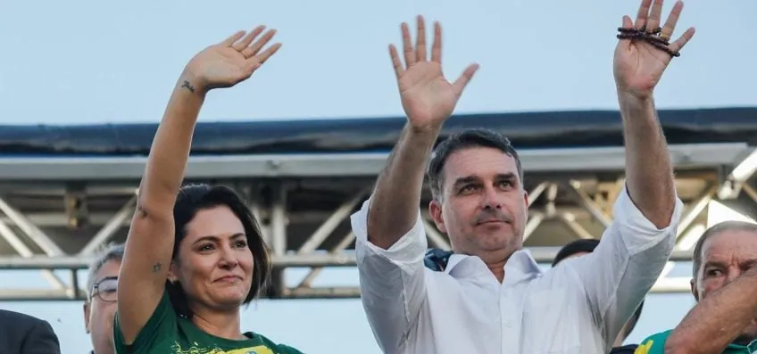 Flávio afirma que Michelle entrará na campanha “no tempo dela”