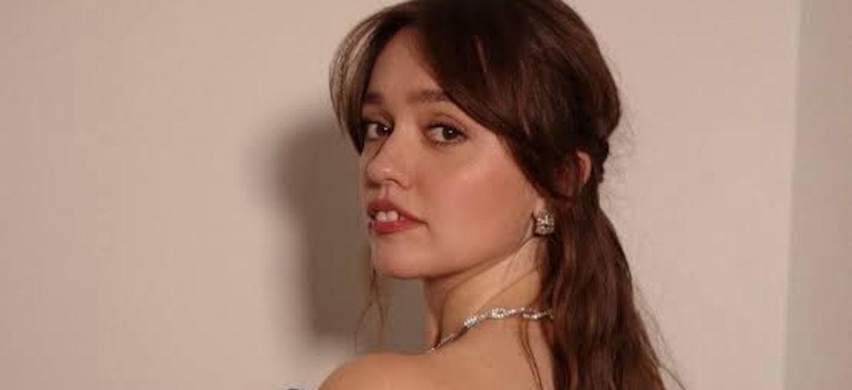 ‘Jane Eyre’: Clássico de outra Brontë terá nova versão para as telas, estrelada por Aimee Lou Wood