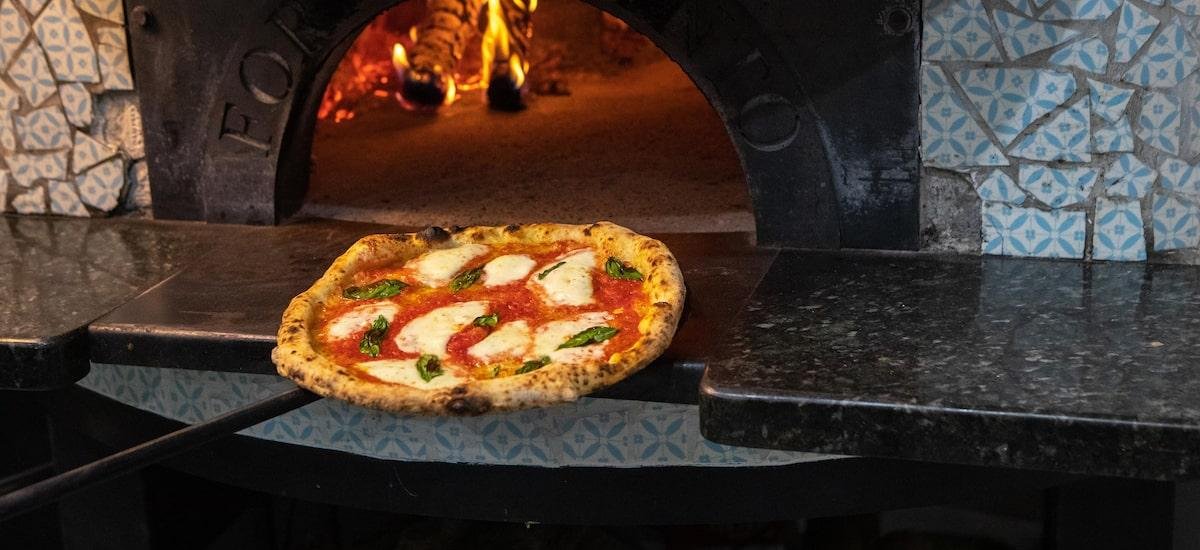 Leggera lança pizzas inspiradas em biomas brasileiros em parceria com a Baco
