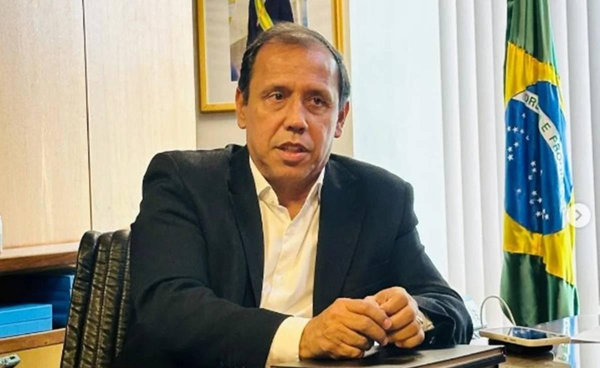 Farra do INSS: filho de presidente ganhou R$ 128 mil em 5 meses de Sindnapi