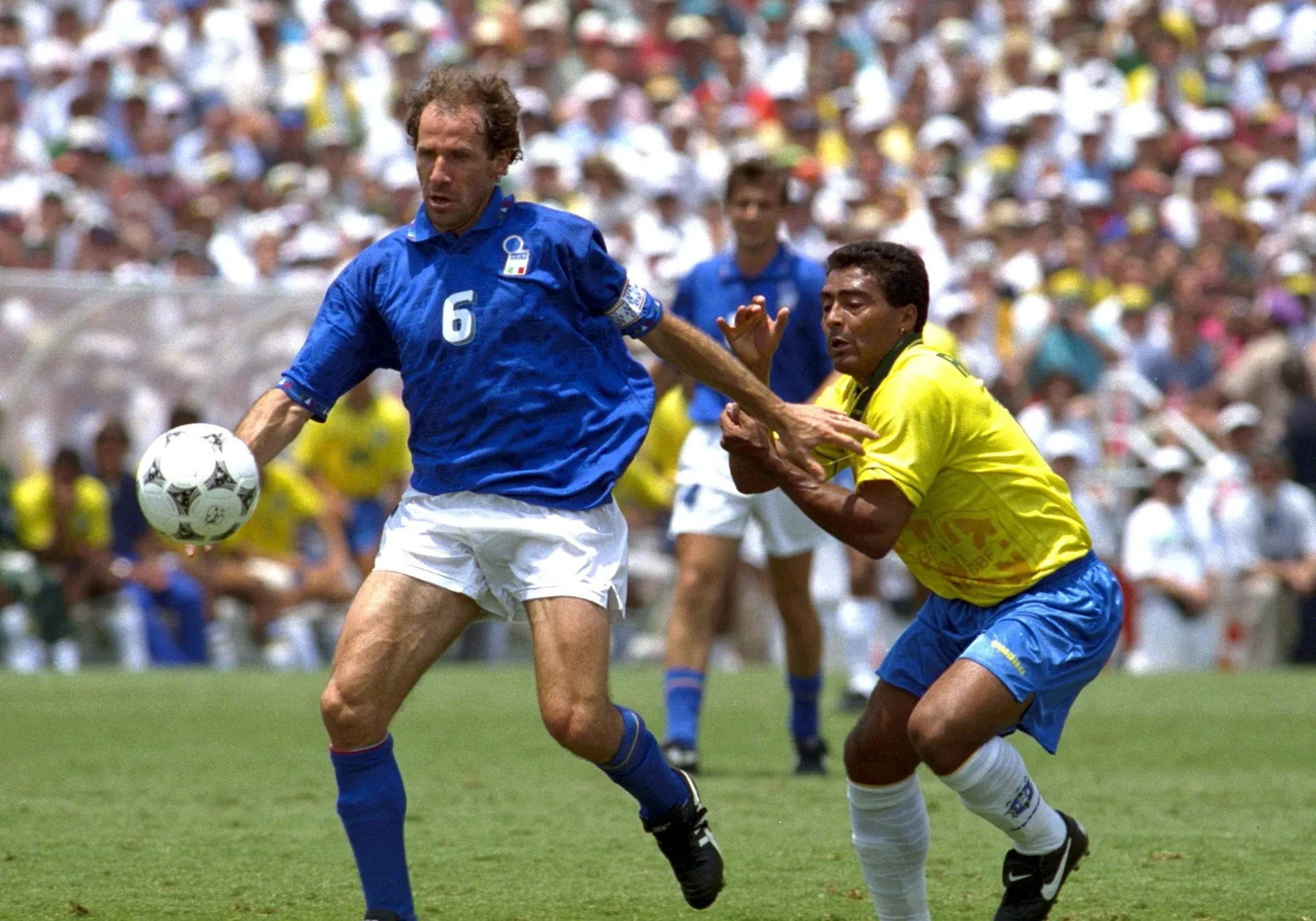 Franco Baresi, ídolo do Milan e da seleção italiana, morre aos 66 anos